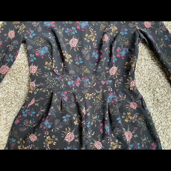 Floral Forever 21 Romper - Picture 6 of 9
